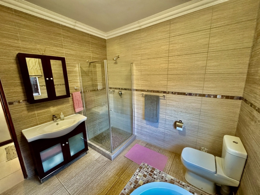 3 Bedroom Property for Sale in Tuscany Ridge North West